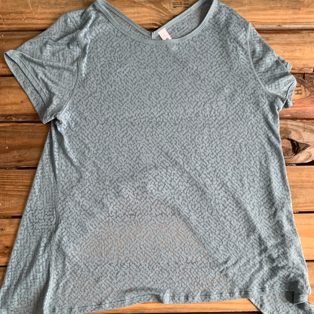 NWOT Lululemon Loop Around Tee Lightweight Burnout Tie Back Blue Size 6